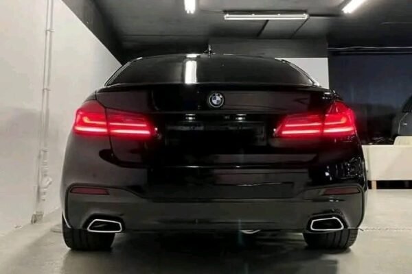 BMW 5 - Image 22