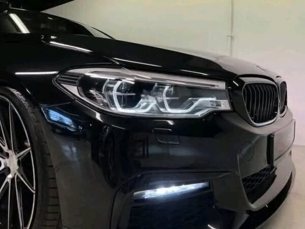 BMW 5 - Image 10