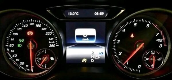 Mercedes-Benz CLA – Image 8