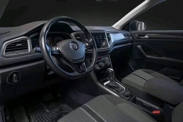 Volkswagen T-Roc 2.0 /4x4 – Image 12