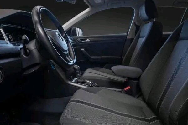 Volkswagen T-Roc 2.0 /4x4 – Image 14