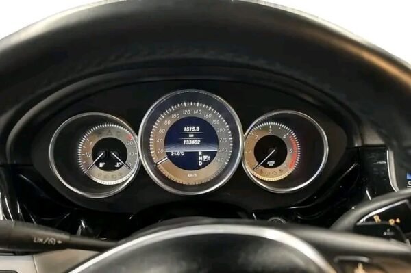 Mercedes-Benz CLS – Image 4