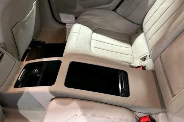 Mercedes-Benz CLS – Image 14