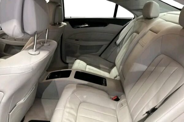Mercedes-Benz CLS – Image 9