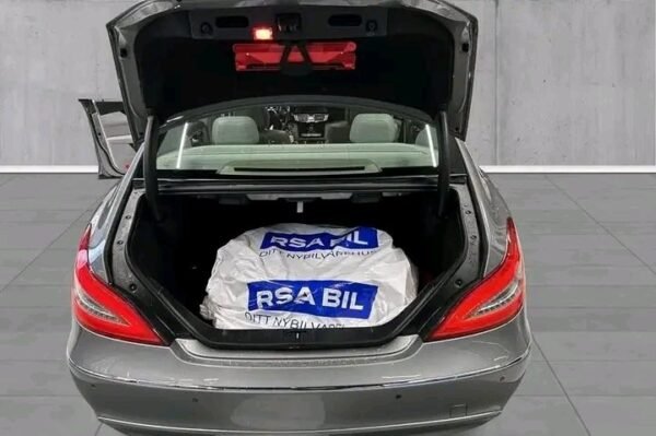 Mercedes-Benz CLS – Image 12