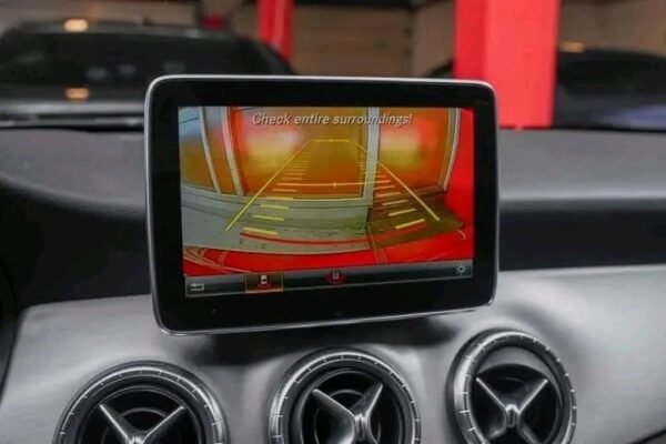 Mercedes-Benz CLA – Image 13