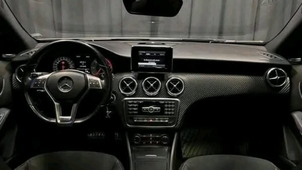 Mercedes-Benz Class A – Image 17