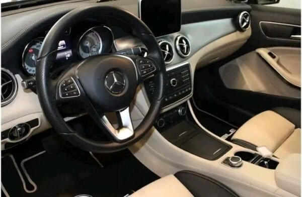 Mercedes-Benz GLA – Image 3