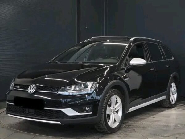 Volkswagen Golf Alltrack – Image 30