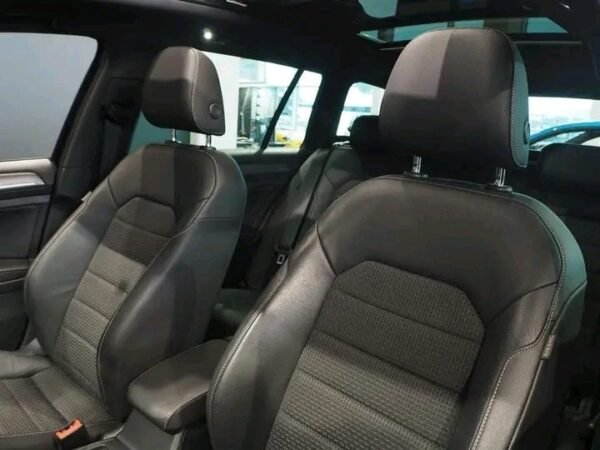Volkswagen Golf Alltrack – Image 11