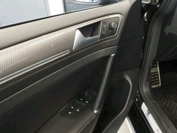 Volkswagen Golf Alltrack – Image 15