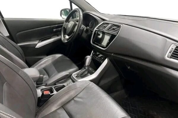 Suzuki SX4 S-Cross – Image 21