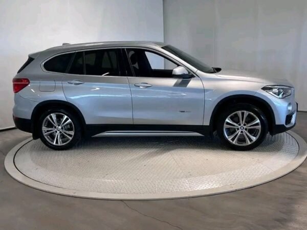 BMW X1 - Image 24