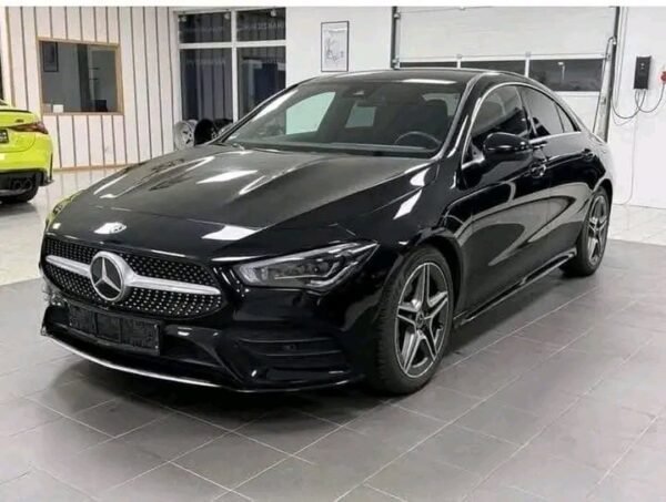 Mercedes-Benz CLA 200 – Image 3