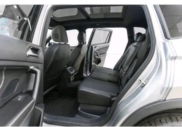 Volkswagen Tiguan – Image 19