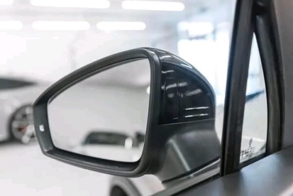 Volkswagen Tiguan – Image 2