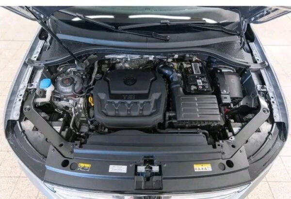 Volkswagen Tiguan – Image 16