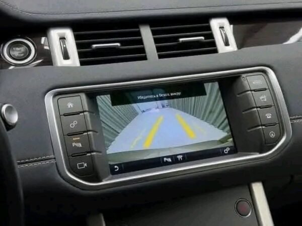 Range Rover Evoque – Image 10