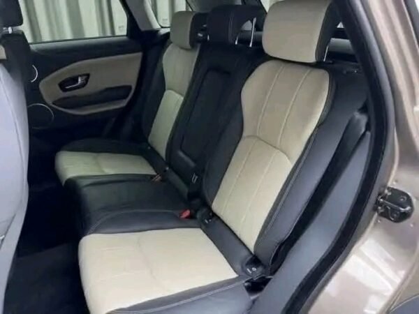 Range Rover Evoque – Image 8