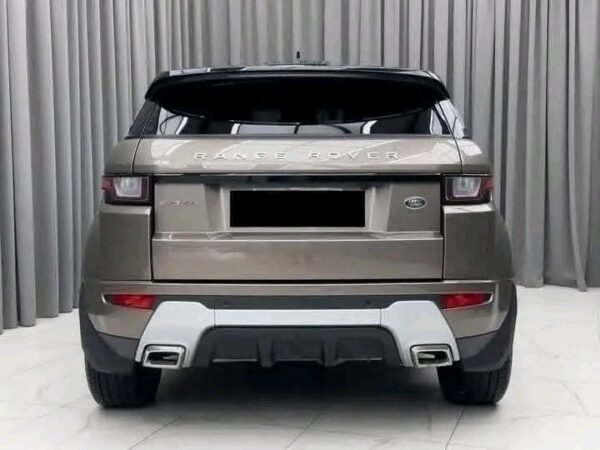 Range Rover Evoque – Image 11