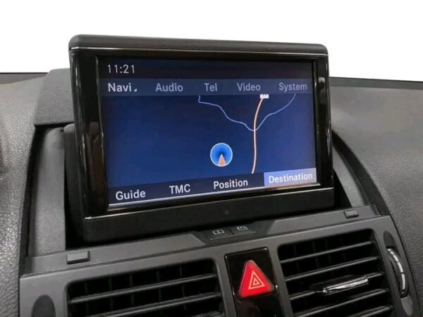 Mercedes-Benz C-Class – Image 7