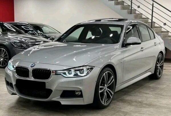 BMW 3 - Image 9