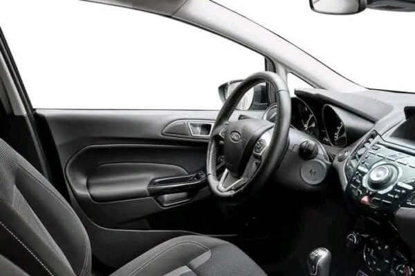 Ford Fiesta Titanium - Image 13