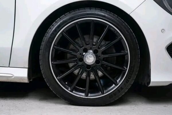 Mercedes-Benz CLA – Image 18