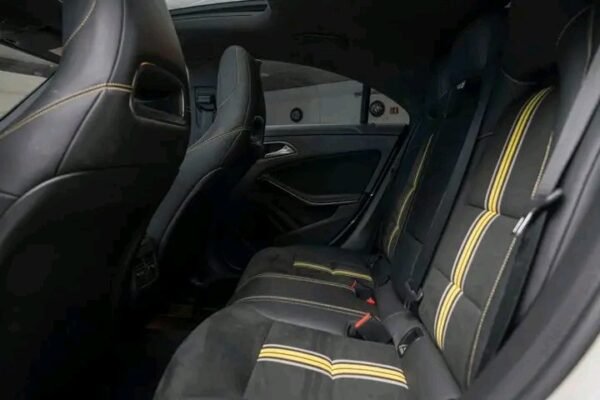 Mercedes-Benz CLA – Image 13