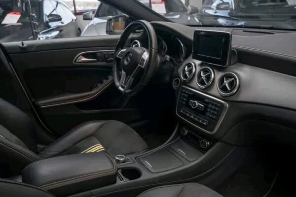 Mercedes-Benz CLA – Image 14