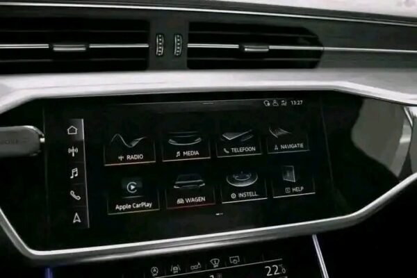 AUDI A6 TFSI S-LINE 340cv – Image 32