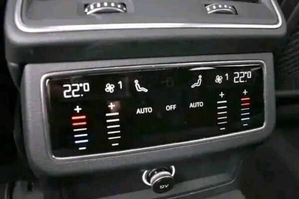 AUDI A6 TFSI S-LINE 340cv – Image 10