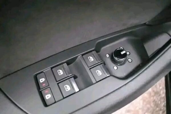 AUDI A6 TFSI S-LINE 340cv – Image 26