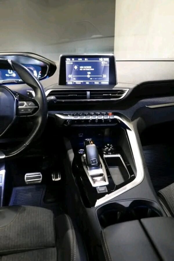 Peugeot 5008 – Image 16