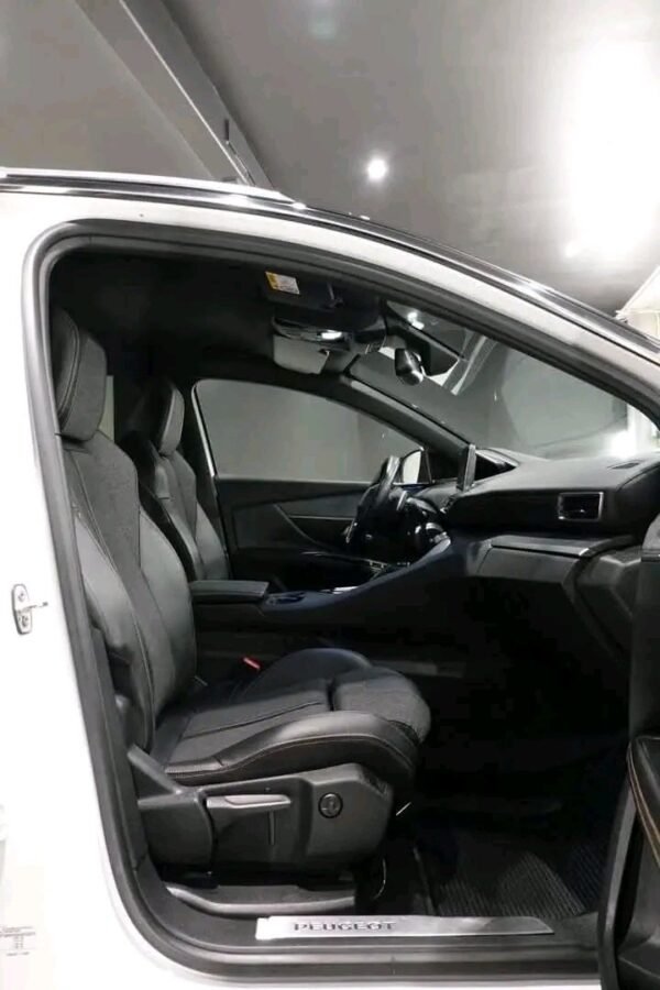 Peugeot 5008 – Image 32