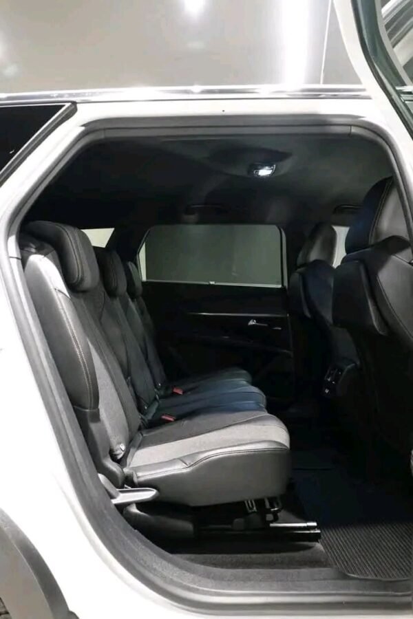 Peugeot 5008 – Image 17