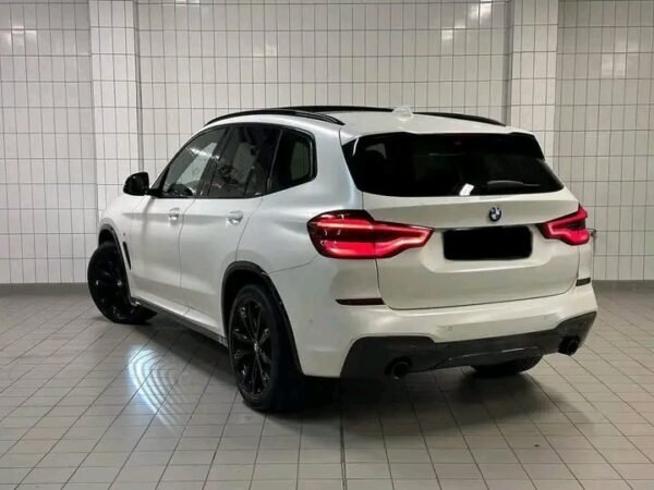 BMW X3 xDrive20i - Image 11