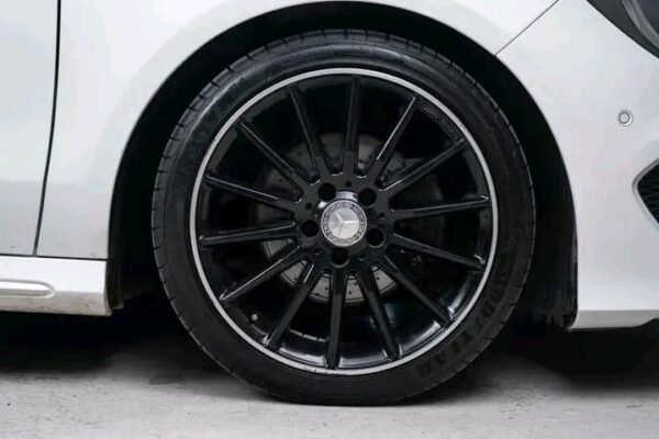 Mercedes-Benz CLA – Image 15