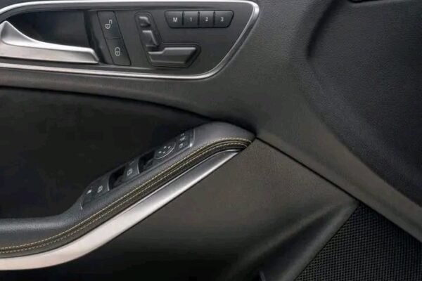 Mercedes-Benz CLA – Image 10