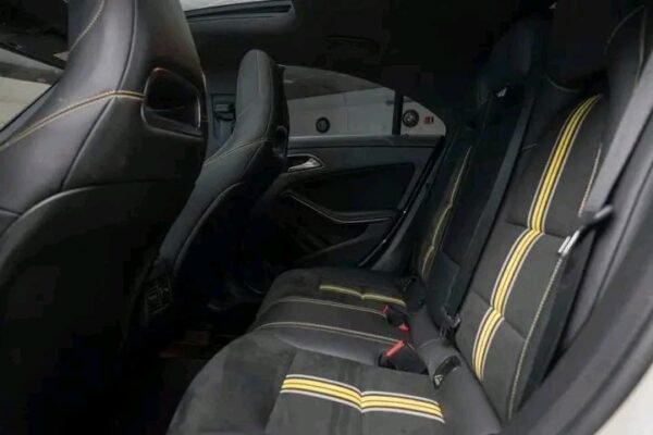 Mercedes-Benz CLA – Image 19