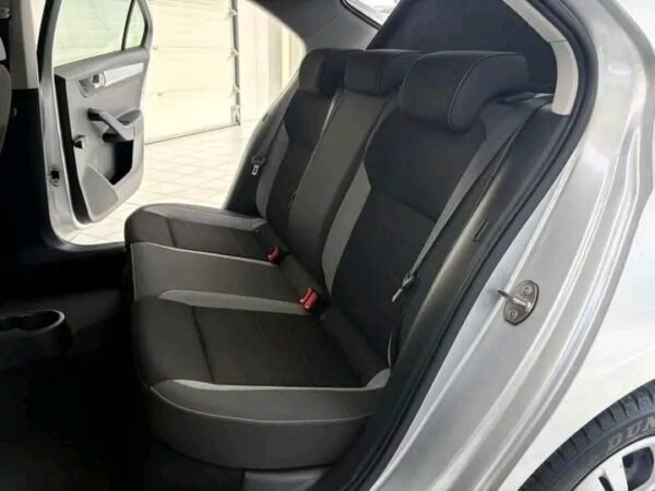 SKODA RAPID – Image 2