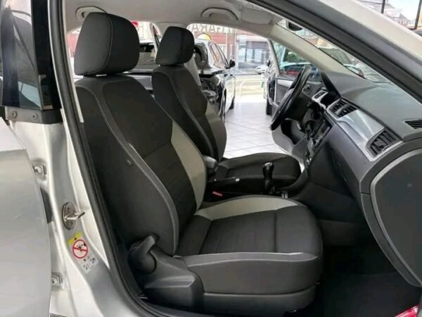 SKODA RAPID – Image 17
