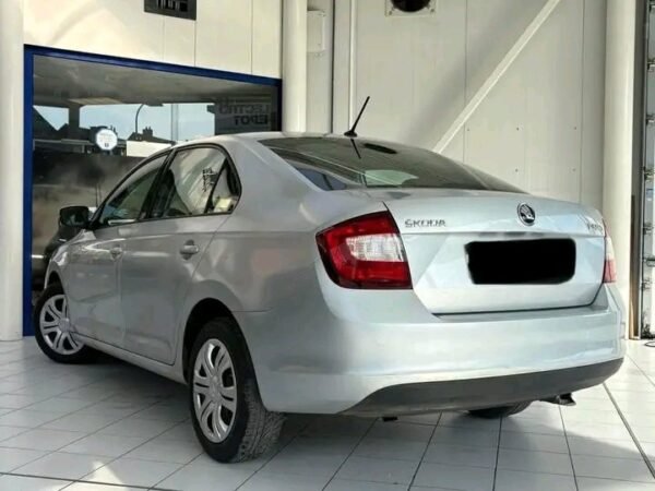 SKODA RAPID – Image 18
