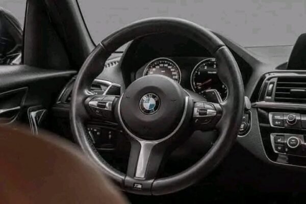 BMW 1-series 120d x-Drive M-SPORT – Image 10