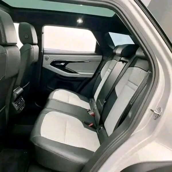 LAND ROVER RANGE ROVER EVOQUE HSE – Image 2