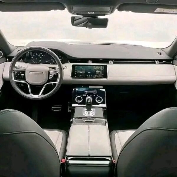 LAND ROVER RANGE ROVER EVOQUE HSE – Image 8