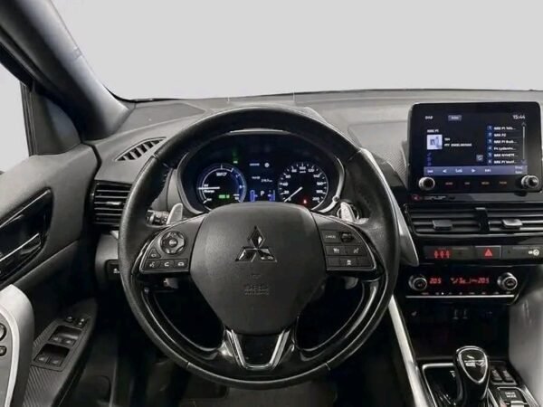 Mitsubishi Eclipse Cross – Image 4