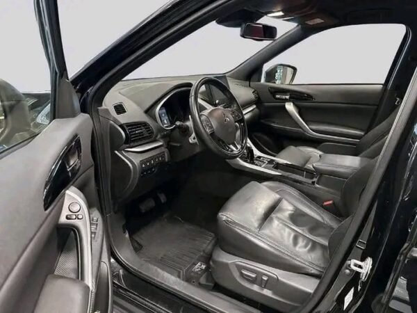 Mitsubishi Eclipse Cross – Image 13