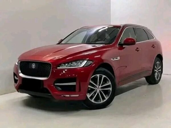 Jaguar F-Pace - Image 9