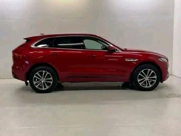 Jaguar F-Pace - Image 7